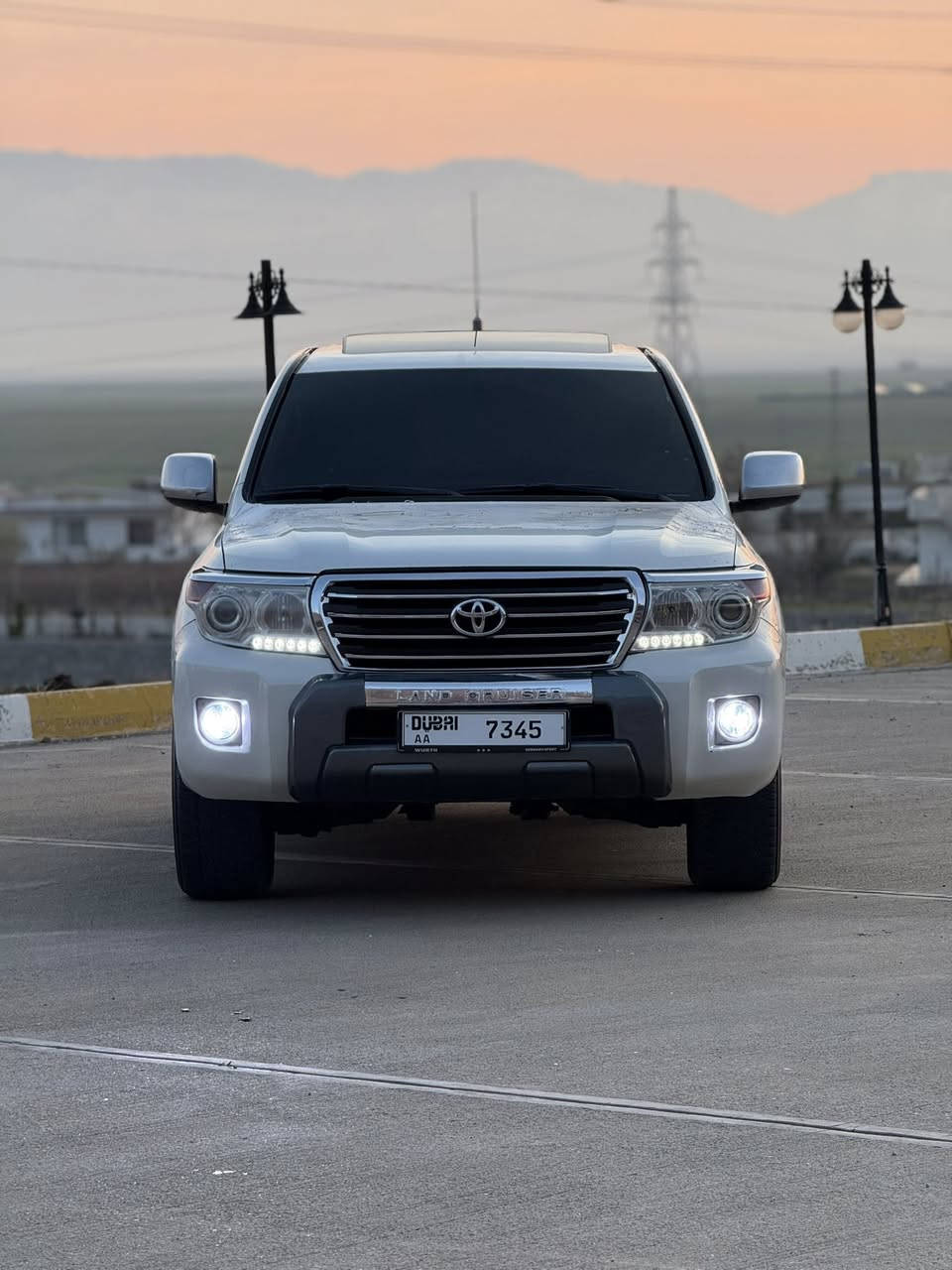 بەناوی خوای گەورە.  ماشاءالڵە لەمالی هەمو لایەک بئ
وەنەوشەی  دووبەی بۆ فرۆشتن بئ سەرەتایە
٢٠١٠ مانگی ٥ کراوە بە ٢٠١٥
GX  فول 
184 k.m رۆیشتوە
گیر تۆماتیک سلایت بەسمە سەلاجە
ناوزەردە 
V8 بەشەرتی ١٠ فیتەر ئەیدەم
٤ ویلو تایەی لۆکی لەبنە
کامل سیرفزم بۆ کدوە
بئ مەسرووفە
دەبل ئەکسل و دەبل گیر هەموی مەزبوت
یەک گلۆب لە شاشەی ئیش ناکات
سەیارەکە بئ بۆیاخە هیجی بیوەنیە
تەنها یەک بەلەی ساردی هەیە
مالی دۆستە مالەکە زۆر خاوین ماوەتەوە
مشتەری  نیت سەرمان مەیشینە لەگەل ریزم❤️
نرخی    ٢٢٠ گەلا
شوین رانیە
*********** واتساب
***********
