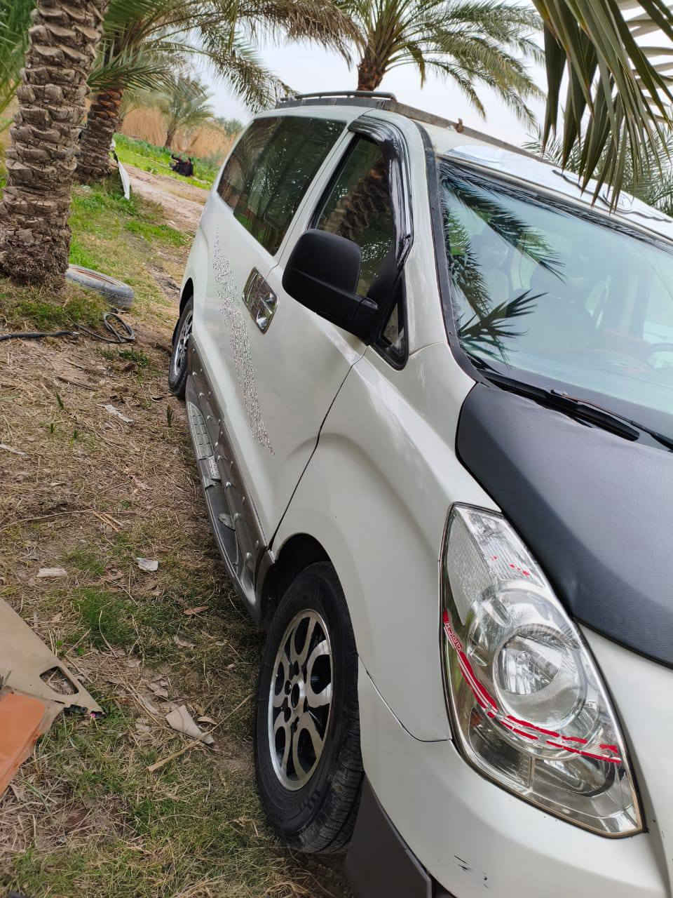 سلام عليكم ستاركس 2009 رقم بغداد صدامي مصفره وكاله عامه باسمي مداور مباشر مكينه جديده مال  14وكير وحداده تبريد تخم تاير جديد  ضرر تصليح تكم لاماميات اثر سقيفه مكفوله من لعيب شرعي  سعرها 100 وبيها مجال مكاني ناصريه مركز للاتصال ***********
