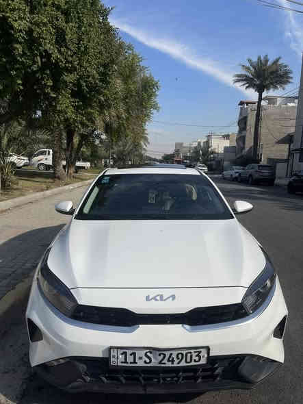 سلام عليكم ،، سيراتو الشركة الدوليه الفول رقم بغداد باسمي
سلايد ،، كامرا حساسات ،، مري شفط ،، حساس اطار ،،قطعتين تبريد
ماشيه 40 الف كيلو محرك 1600
مكفول من الصبغ بيه ملاحظات كلهن واضحه بالصور والسونار
رايده 173 مكانه بالدورة
***********
