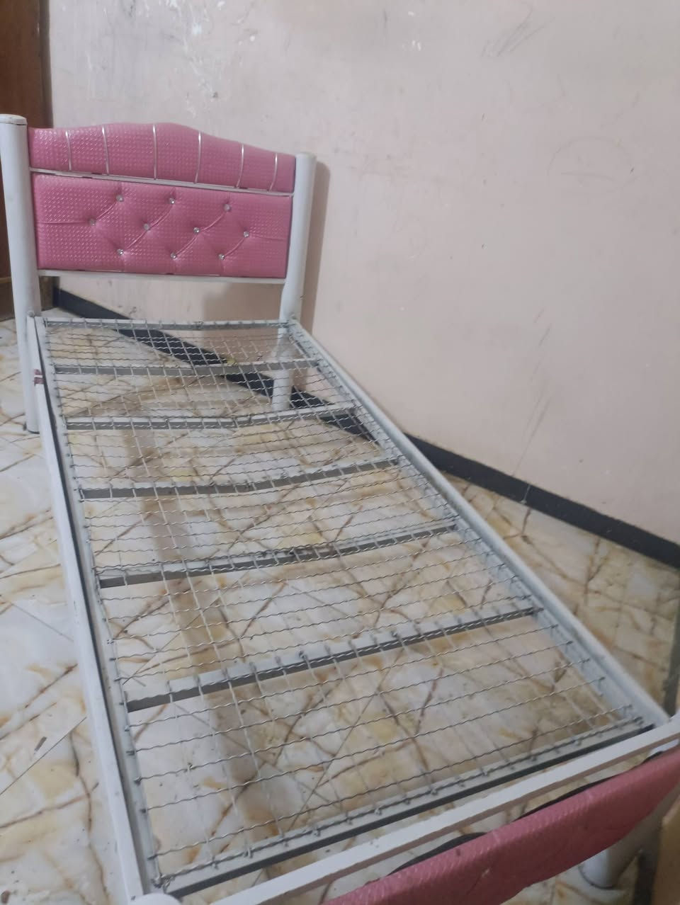 كنتور بابين سعر ٣٥و جرابي عدد ثنين سعرهن ٥٠ثنينهن


**إذا كنت صاحب هذا الإعلان وتريد حذفه لأي سبب، رجاءا أرسل رسالة إلى الدعم الفني**