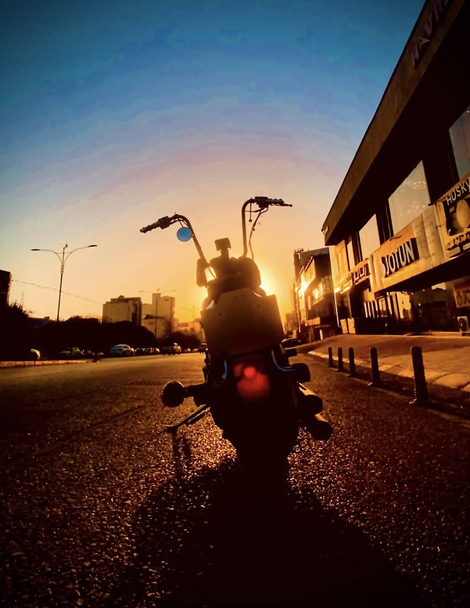 دراك ستار ٤٠٠ 
بدون رقم
١٣ ورقة و بيها مجال
سليمانية 
***********
