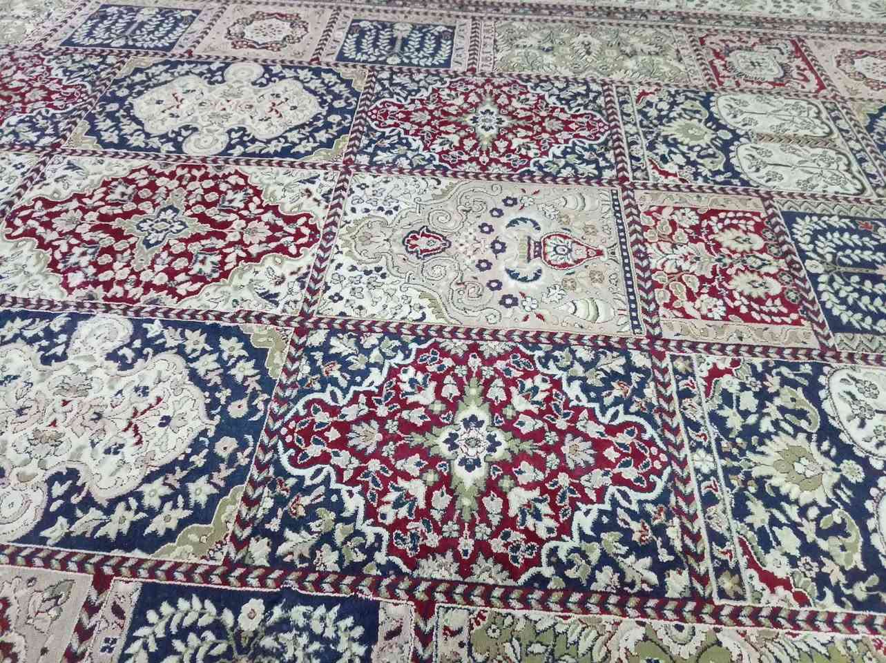 زوليه للبيع القياس 3*6 صناعة تركيه نوعية ثخينه للاستفسار ***********
