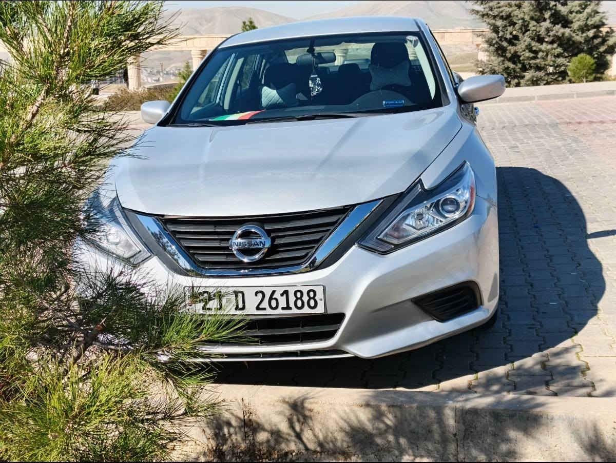 التميا 2016
صبغ حزام
حادثها خفيف ربع بونيد او اقل وباب السايق والشاملخ
بدون دواخل طبعا
شاصي بشرط
مكينة بشرط
هزة براد سنويه كله جديد
تحويل او وكالة بكيفك
مكان السيارة السليمانية
السعر 105 وبيه مجال جدا بسيط
*********** السليمانية, العراق
