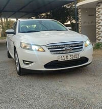 فورد تورس 2011 خليجي عليها ادامة كامله بدون نقص محرك سته سلندر  3500 ك...