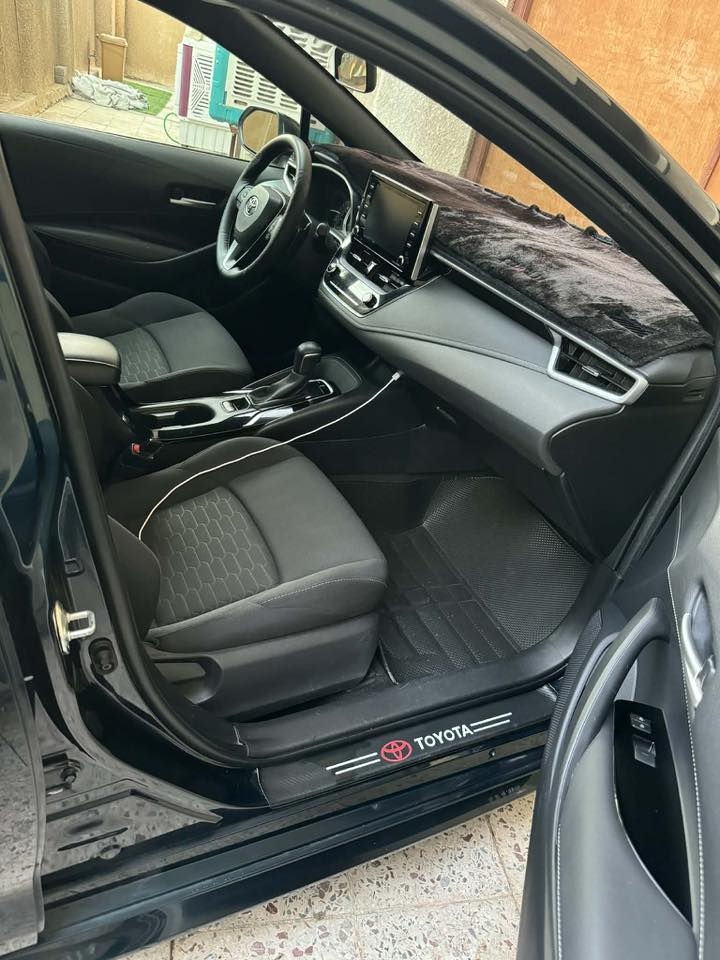 كورلا هاج باك
٢٠٢١ se 
السيارة جاهزة من كلشي صور السيارة مع الحادث
مكان السيارة السيدية
للاستفسار اكثر اتصلوا بالرقم
***********
