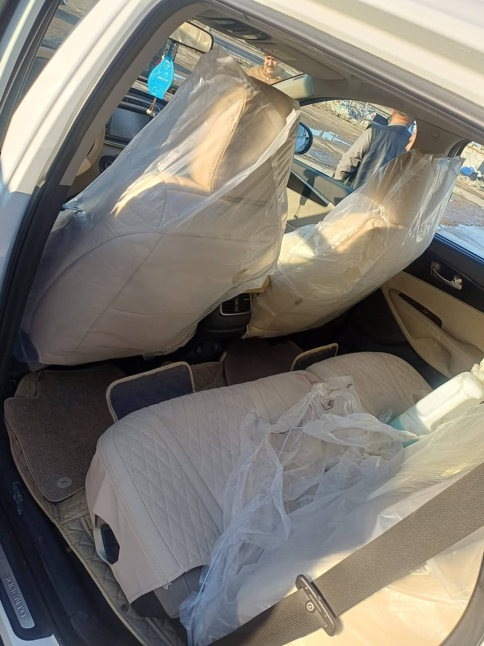 سورنتو ٢٠٢٠ فول عدا البانوراما ماشيه ٦٠ مكفوله من كلشي ميكانيك و بدي  مكانها ديالى تقاطع عبد الله بن علي  
للمزيد من التفاصيل الاتصال ع الرقم ***********
