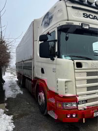 سكانيا ٢٠٠٣ • ٤٢٠ حصان • ريتايدار