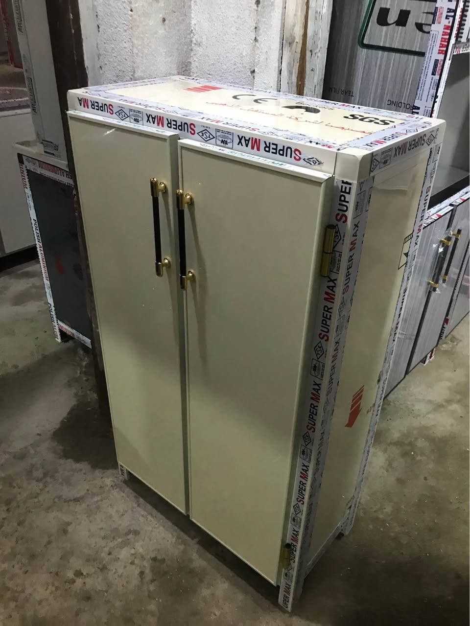 جزامه احذيه شغل درجه اولى ٦ تقاسيم من الداخل السعر ١٢٥ يوجد توصيل *********** العنوان شارع الاخلاص ناصرية, ذي قار
