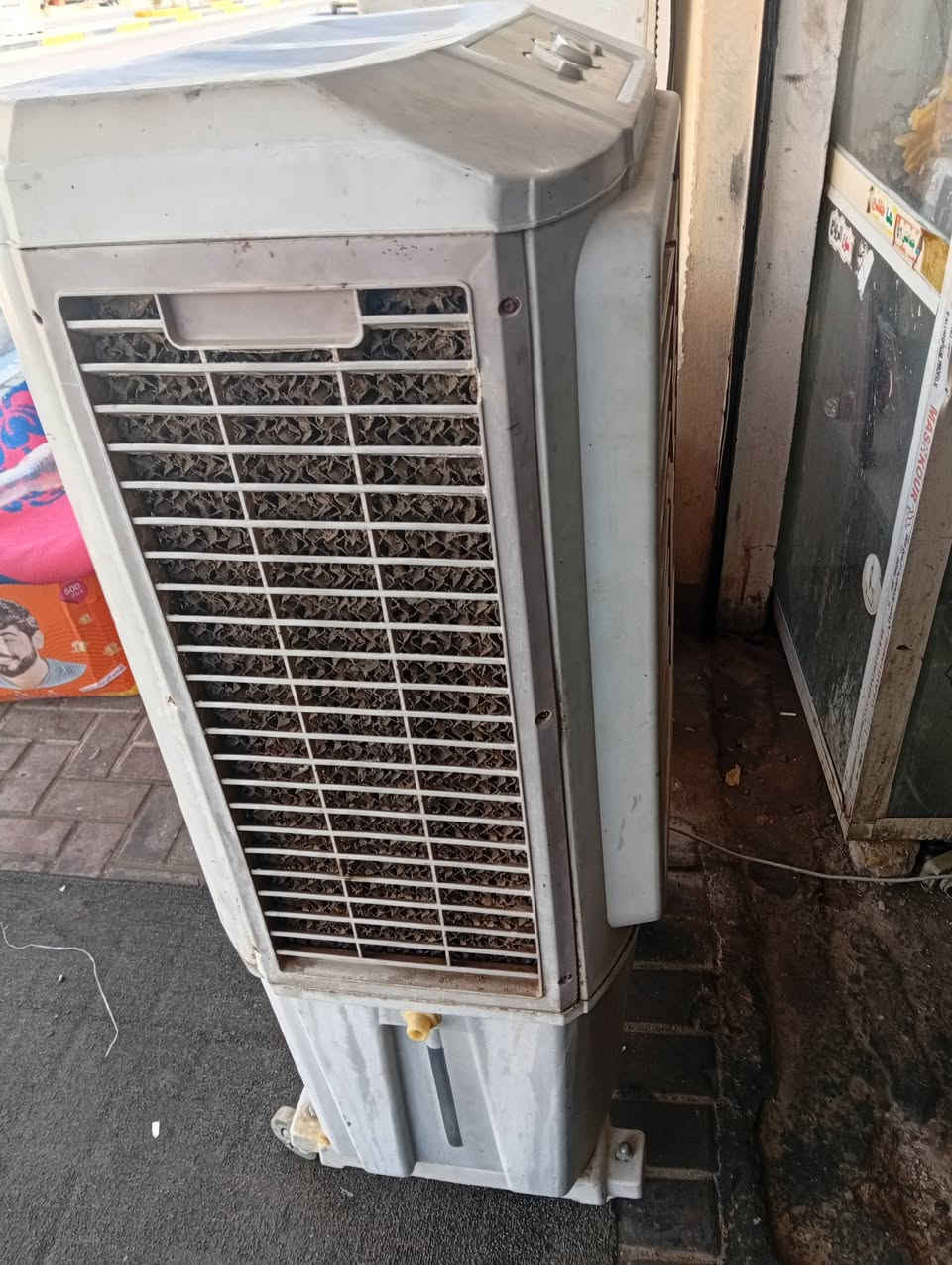 سلام وعليكم كنفيره للبيع شغاله على فحص 3 سرع شغاله بس واحد من تيرات مكسور موضح بل صوره السعر 60 مكاني ديالى بعقوبة تحرير قرب مجمع الهيبه ***********
