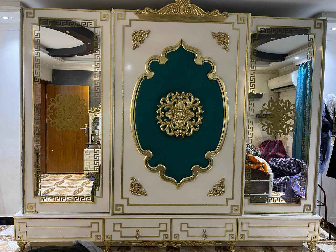 غرفه للبيع نضافتها 90‎%‎ تركيه الاصلي


**إذا كنت صاحب هذا الإعلان وتريد حذفه لأي سبب، رجاءا أرسل رسالة إلى الدعم الفني**