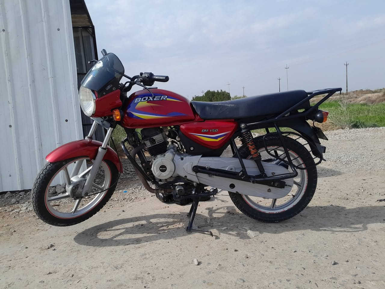 بوكسر للبيع وراق صولي مكفوله موديل19اتصل /***********
