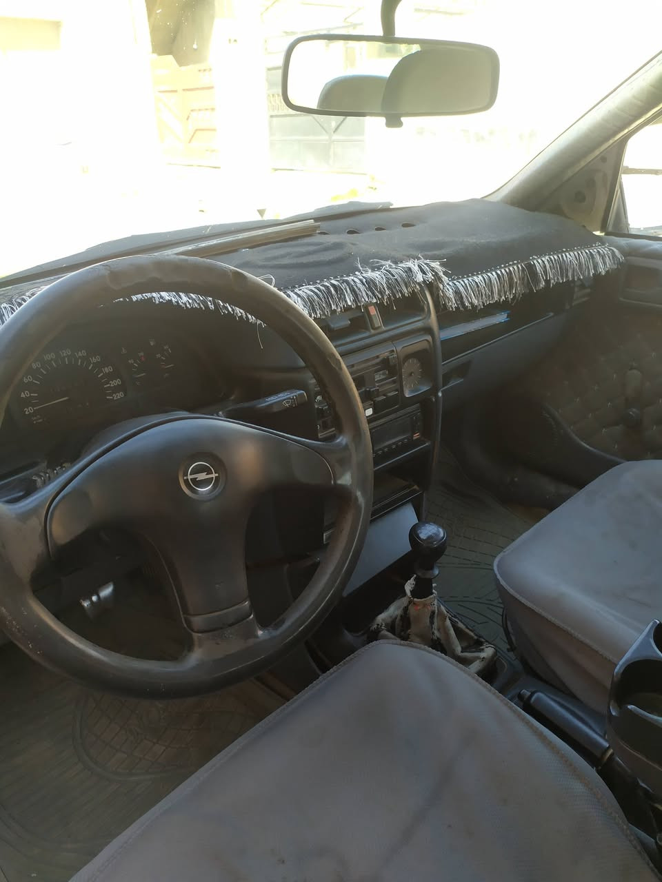 فكتره للبيع حجم 18 كير محرك بشرط دفتر بانزين بيها موديل 90
السعر 30 للاستفسار الخاص أو الاتصال ***********
