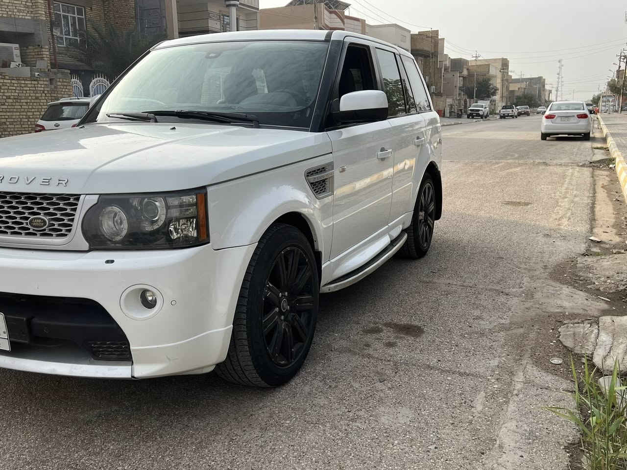 الهم صلي على محمد
رمضان كريم 
رانج 2013
خليجي  قطعتين صبغ 
جاملغ امامي ولبنيد 
سياره جاهزه 
مكينه جديده مع وصل ضمان
السعر 35 وبيه مجال 
مكان واسط الكوت مركز مدينه
مكلف بنشر اتصل بصاحب رقم 
***********
