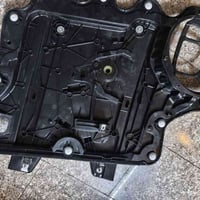 مكينه جام اماميه باب اليمنى جديده وكاله فورد اكسبلور ٢٠٢٥ للبيع بسعر م...