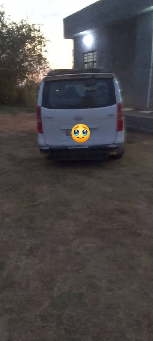 السلام عليكم ورحمة الله وبركاته.
استاركس للبيع موديل 2009

رقم بغداد بأسمي سيارة جاهزة ومكفوله كفاله عامه عدا  صبغ قليل جوه قبغ الكاز 

سعر سياره 143 وبيها مجال.

للاستفسار اكثر الاتصال ع الارقام 👇👇

***********موجود واتساب 

*********** موجود واتساب.

مكان السيارة بغداد ابي غريب.
