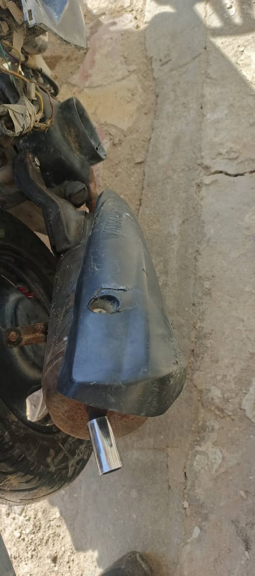 دراجه سكنس مكينه ماكس عدله
ابيعلك كايمه تجي تحمله وتروح دراجه بس كفرات للبجم موجوده فقط ولفات معلكه بس بيعلك كايمه 
مراوس موبايل فقط واذا بيع قفل ب ٨٠ قفل ٨٠ قفل 
للستفسار *********** مكاني حي العباس
