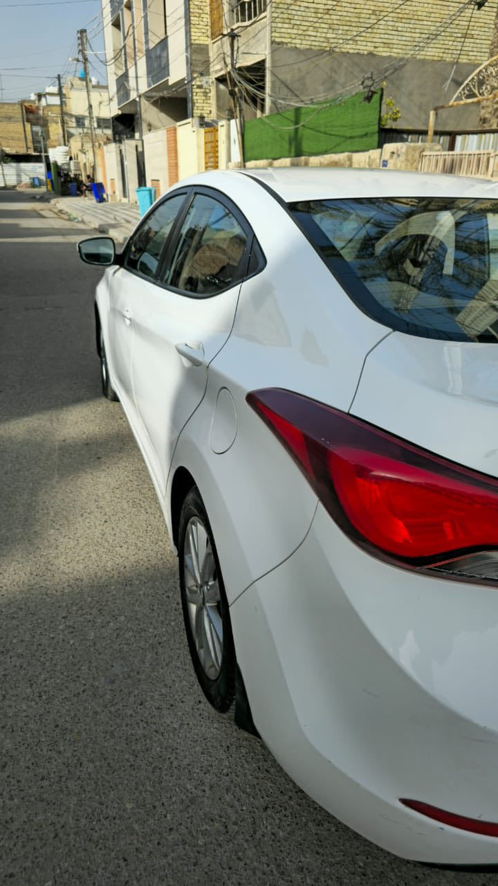 سلام عليكم الانترا 2016 خليجي بدون صبغ ابيع على الحادث الموضح بالمنشور سيارة بسمي مكينه كير تبريد مكفولات باتري جديد صدر امامي خلفي جديد تخم تاير جديد السعر ١٢٠ بيهه مجال ***********
