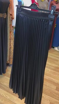 عروض ٥ أيام • المسيب شارع البلديه • ملابس نسائية وأطفال