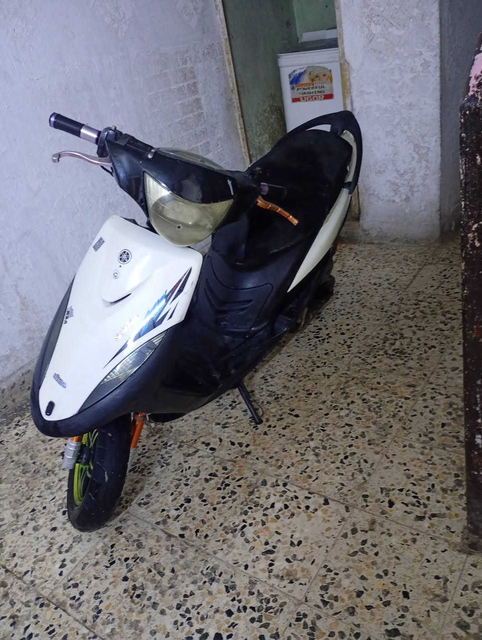 السلام عليكم دراجه ماكس للبيع السعر 650 وبيها مجال عنوان بغداد فك السلمان الرقم ***********
