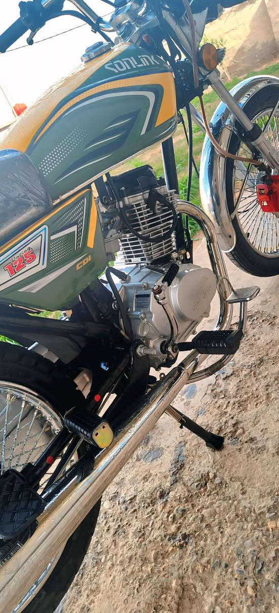 لبيع دراجه تايكر سونك 25  مكفوله دراجه نضافه فول  مكاني واسط شيخ سعد السعر خاص  او تصال  ***********
