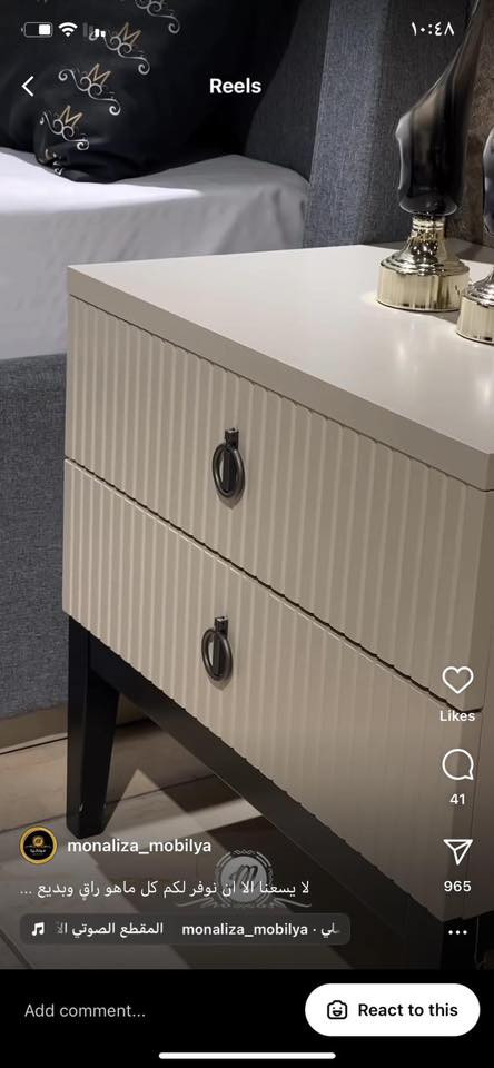 غرفة نوم عارضيها للبيع اشتريتها ب ٢٠٢٣ من موناليزا بلمنصور ب مليونين و٩٤٠ رايدها ب مليون و ٧٥٠ مابيها عيوب فقط كم جرارة مشلوعه يدتها مثل ما موضح بلصورة 
وياها دوشك الجربايه 
للاستفسار مراسلة الواتساب ع الرقم  
 ***********
