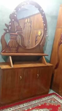 ورحمه الله وبركاته غرفة خشاب للبيع  كنتور 6 ابواب  دوشك نفرين  جرباية ...