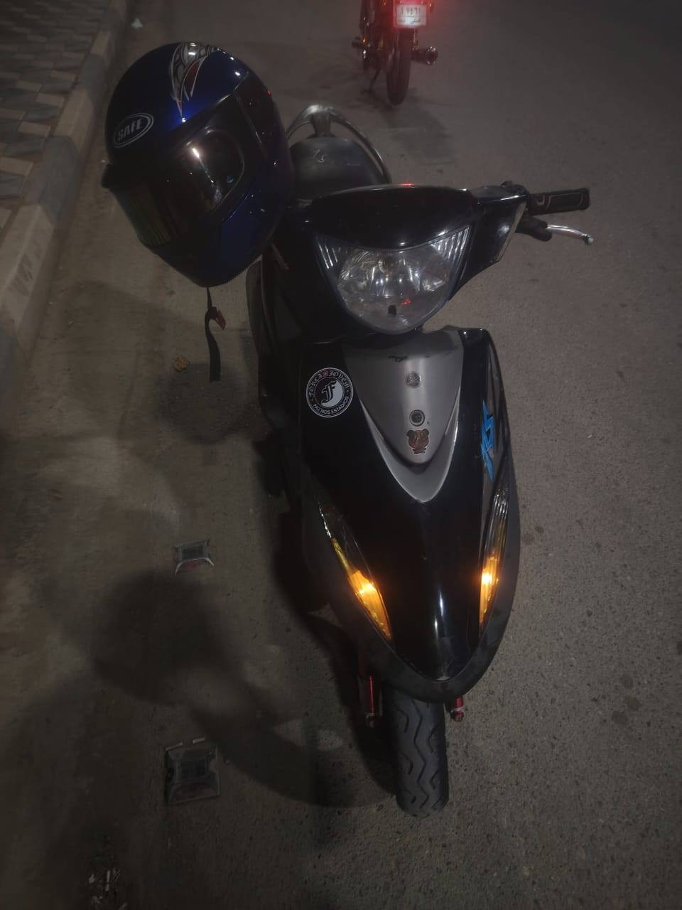 السلام عليكم
دراجه ماكس عدله للبيع صاله شهرين  
دراجه شرط برغي ما ملعوب بيها 
السعر خاص  مكاني رميثه


**إذا كنت صاحب هذا الإعلان وتريد حذفه لأي سبب، رجاءا أرسل رسالة إلى الدعم الفني**