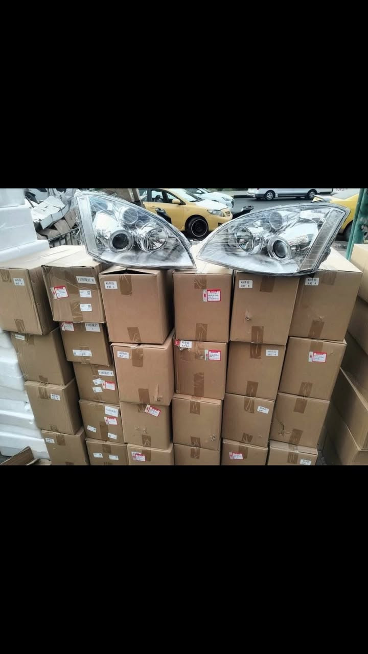 محلات / أبو منتظر البهادلي 

بغداد الطالبية فلكة ٨٣
توصيل بغداد ٥
توصيل محافظات ٧ 
🚕
لتواصل والاستفسار 
***********
واتساب /مازنجر
