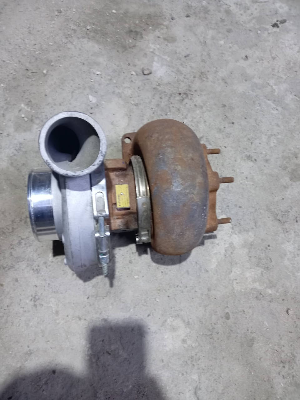 سلام عليكم
سوبر سكانيا ١٣٣ جديد شرط لفحص ما مشتغل ساعه

لسعر ٣٠٠ الف
هاتف ***********
