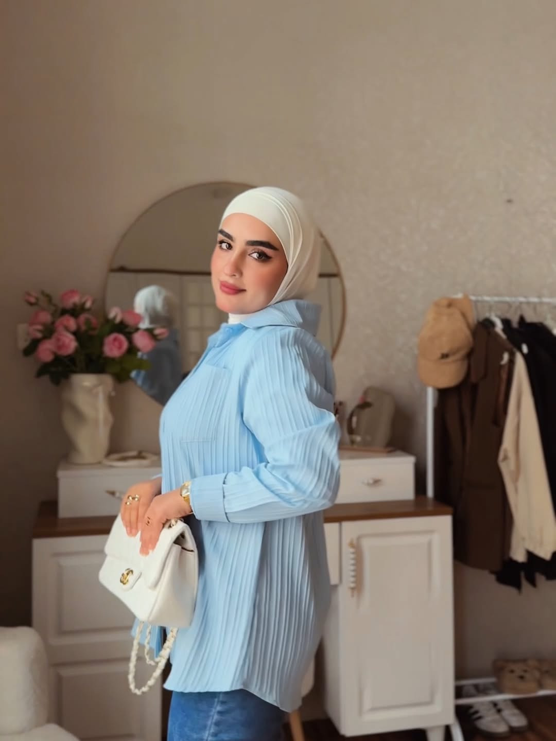 ⁨	اللون السمائي 🌸القياسات ٤٢-٤٤-٤٦-٤٨ الطول ٧٥سم يغطي الورك يتوفر توصيل بغداد والمحافظات ٥ الاف فقط⁩


**إذا كنت صاحب هذا الإعلان وتريد حذفه لأي سبب، رجاءا أرسل رسالة إلى الدعم الفني**