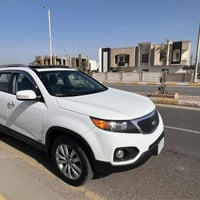 سورنتو ٢٠١٠ • ٧ راكب • محرك ٦