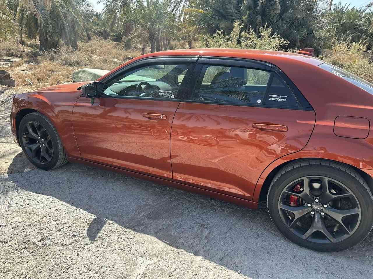 اوبامه سي 300 اس موديل 2020 اصليه بسمي مواصفات S معروفه بعد مكان السياره البصره القرنه 
عداد المسافات 55 ميل ماشيه 
سياره كفاله عامه من عده بارد بلجاملق المامي بلخشم وخدوش ماتبين في الباب السايق الستفسار اتصال ***********

