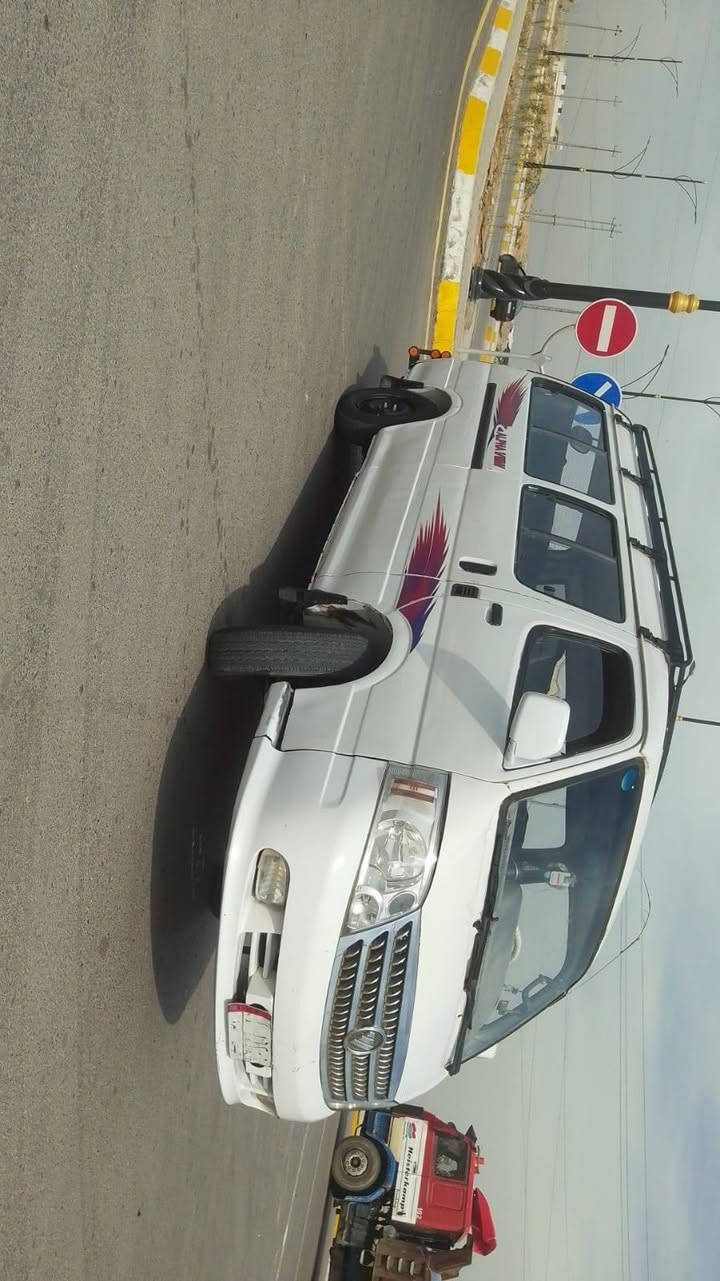 سلام وعليكم فتون 2010صبغ عام بدون حادث شرط تحويل 60وبيه مجال حك الجيه ***********بي واتساب
