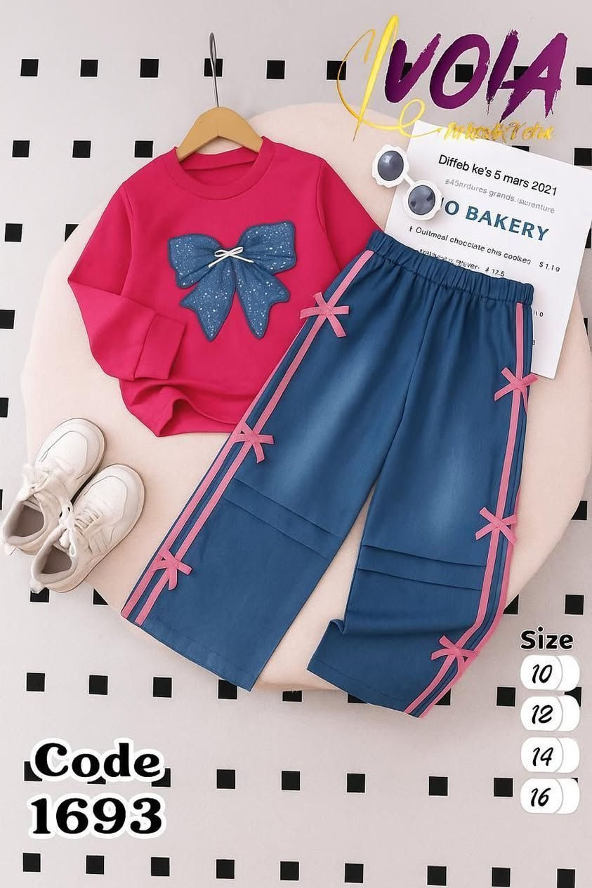 المقاس : 16/ 14 / 12 / 10

الخامه : تيشيرت بسكوته مستورده مطعم بتطريزه
البنطلون جينز مطعم بشرائط


**إذا كنت صاحب هذا الإعلان وتريد حذفه لأي سبب، رجاءا أرسل رسالة إلى الدعم الفني**