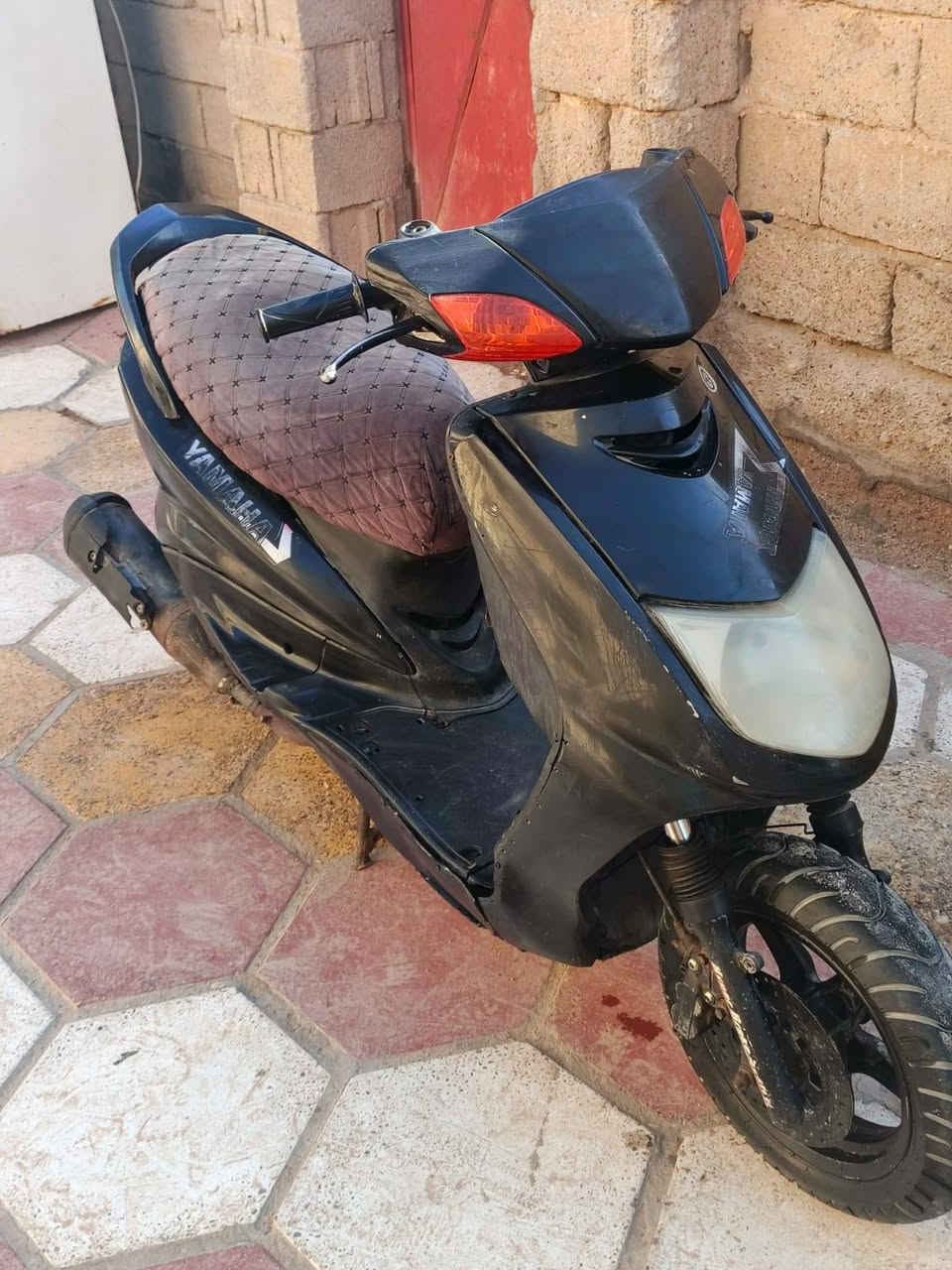 دراجه سكنس نثيه دراجه شغاله هندر اضويه اشاير نقصها صطاب بكلايت المحرك مفتوحه مره وحده مبدل بيها بس بوشه و الباقي شوفه عينك دراجه كفرات كامله سعرالدراجه(450بيها مجال قليل) العنوان البصره ابو الخصيب للتواصل ***********
