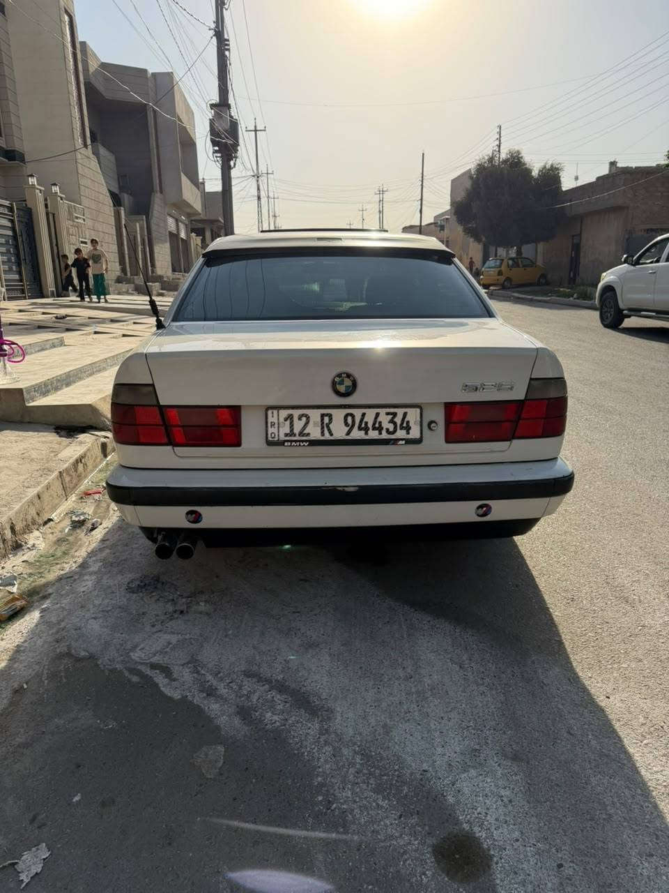 سلام عليكم بي ام موديل 1992 بدون صبغ بدون ضرر كهربايت كلها شغال رقم مستره نينوى شرط وكاله وتحويل كربون بنزين بيها بس المحرك يردلو تعمير حجم المحرك 520 كبس الكير توماتيك شرط الكير تبريدها بس البانكه يردلو ربط الباقي كلها شغال وشرط 
مكان السياره موصل حي الكرامه الاستفسار *********** 
السعر 77 بيها مجال 
شراي اتصل

