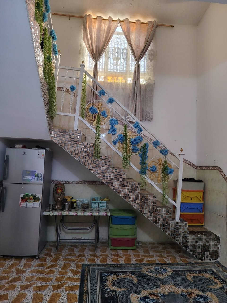 بيت للبيع في حي الفقراء مساحته ٧٣ متر جاهز من كلشي بشارع المختار قريب من سيد بشير رقم *********** وبيه وتساب
