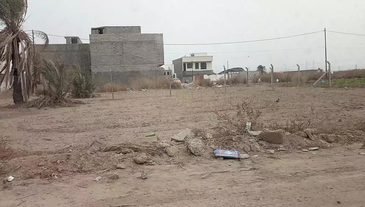 السلام عليكم إلى محبي المساحات 
1000م أو 500م 
قرب سريع الدوره اليوسفيه 
السعر مناسب جدا الواجهه 23م بالنزال زنجيل على شارعين 
للاستفسار مراجعه مكتب الفهد للاستثمار والتطوير العقاري أو مراسله الصفحه
*********** ابو علي
*********** ابو فهد
