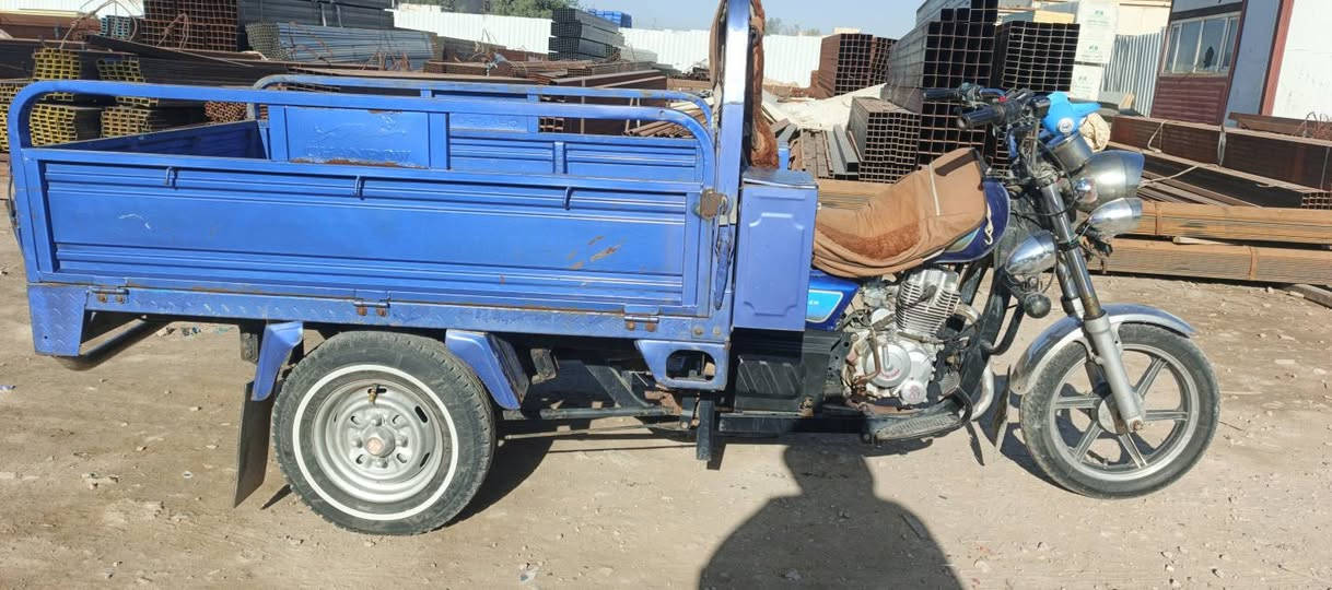 سلام عليكم ستوته 2022 للبيع كلش نضيفه اصولي رقمه الماني سنويه 2028 مكينته ما مفتوح برغي بيه شاصيه نضيف كهربائية جديده سعره مليونين وميتين مكاني ديوانية خاص مفتوح ***********
