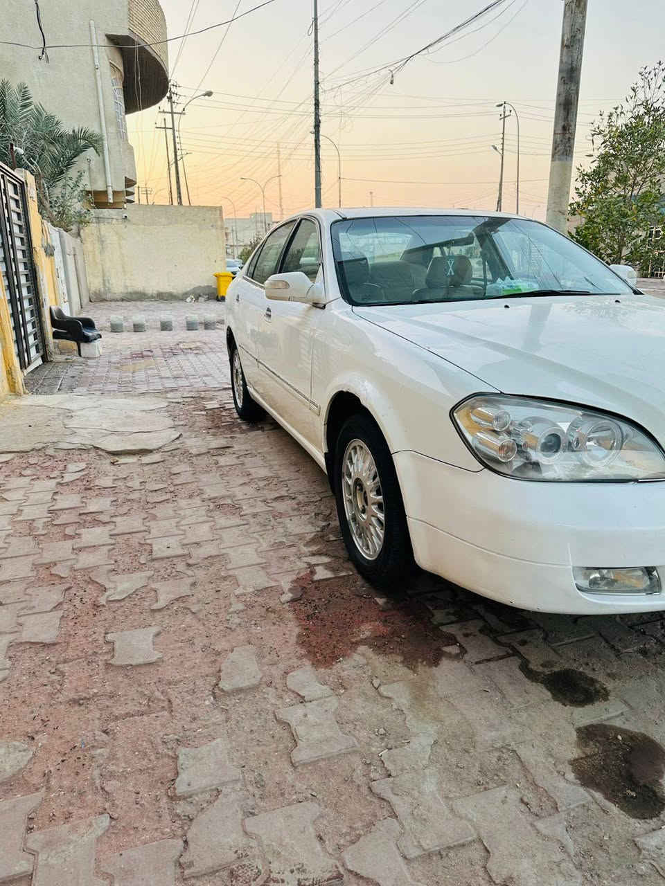 السلام عليكم
شيري استرا 2012 مواصفات خليجي
مكينه 2000 بلاد وكفاله
گير اوتوماتيك كفاله 
الحداده 100% 
التبريد ثلج 
دواخل جلد 
شاشه مع كامره 
السياره توه مسوي عليها ادامه كامله يعني جاهزه للأخير
السعر 45 وبيهه مجال قليل 
العنوان : البصره المعقل ( دور الهنديه)
رقم الهاتف 
***********
