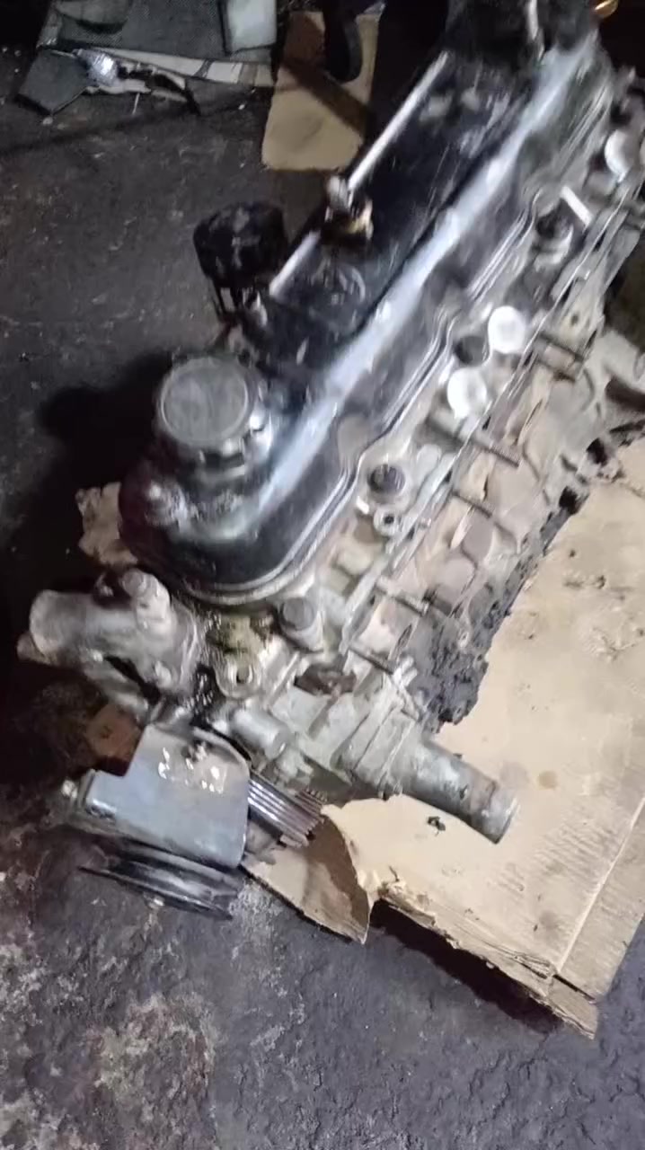 السلام عليكم محرك فتون للبيع سعره ١٥٠ قفله بي تبخير ***********
