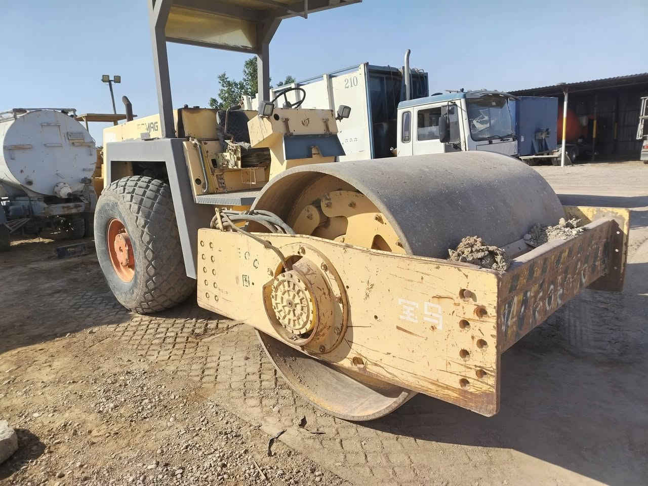 السلام عليكم حادله بوماك البيع ***********
