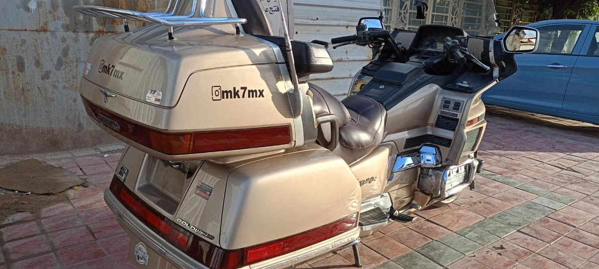 للبيع مكان جسر ديالى  28 بيها مجال حك الجيه ***********
