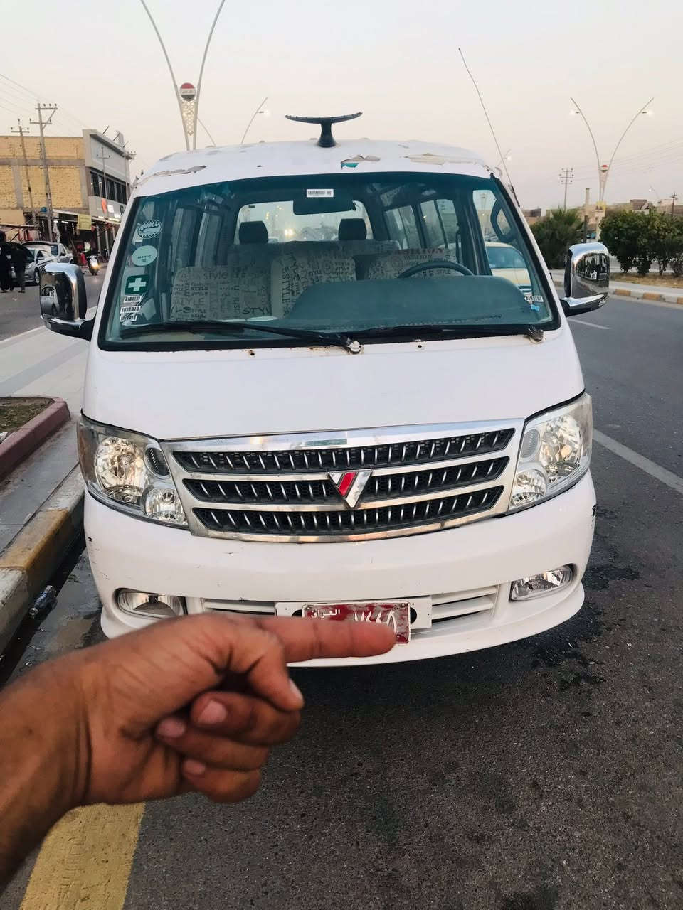 اسلام عليكم فتون موصليه جديده وجاهزه مكينه وكير وبور وحداديه وتخم تاير يشهد عليه محرم بل باكيت السياره اتكفلك سرقه وعشاير السعر ٣٠ متوازي على بيعتتها مكاني ناصريه رقمي *********** كهربائيات كله جديد باتري امس شديته 
منظومه بانزيل جديده ترايك للموصل شرط
