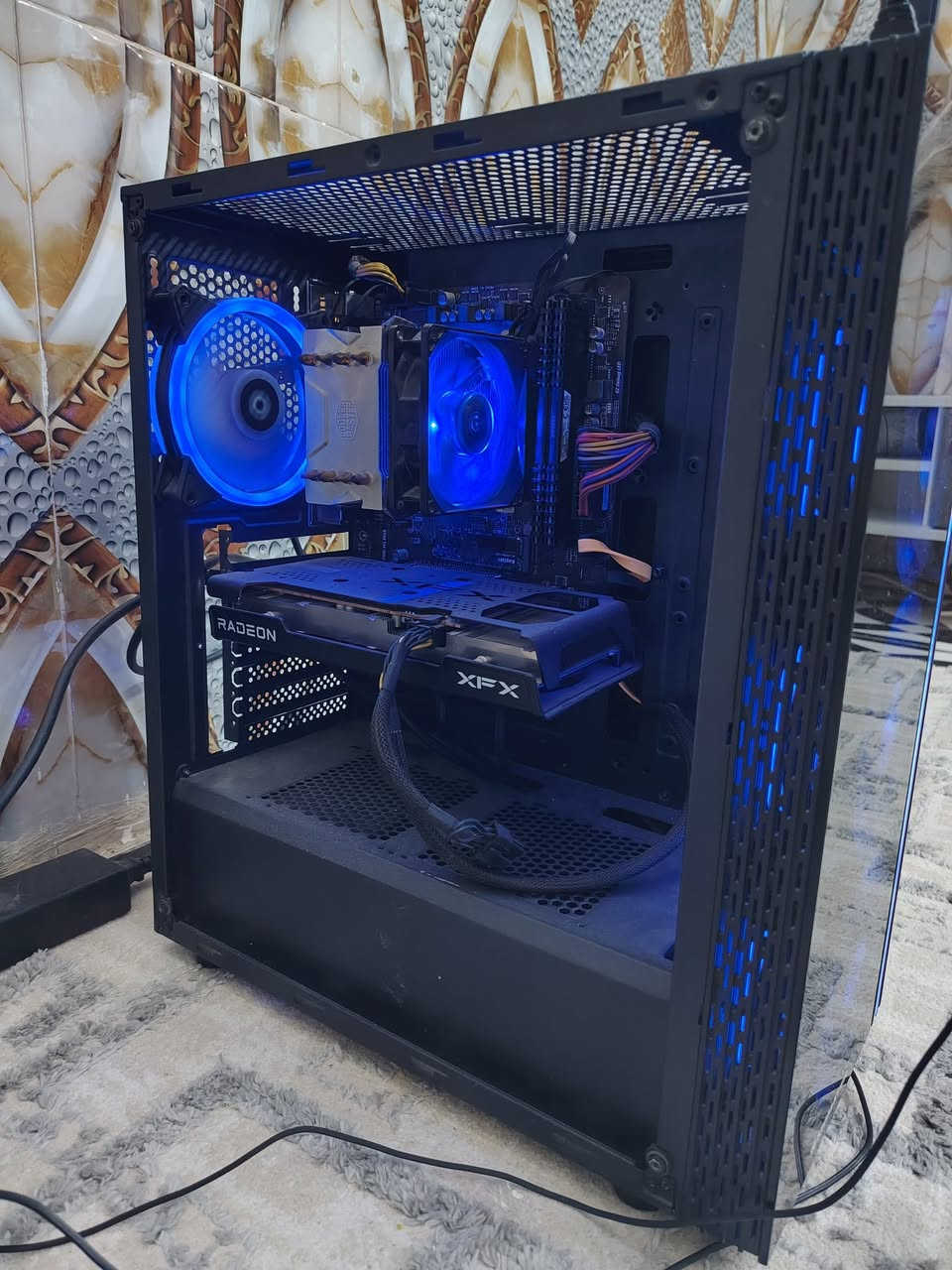 المواصفات
AMD Ryzen 5 3600 : (CPU) المعالج
16GB :(RAM) الرام
AMD Radeon RX 6600 :(GPU) كرت الشاشة
m.2. 1t +ssd 110 الذاكرة
باور سبلاي 650
hoesd-a 24/ 165 h شاشة
سبيكر + ماوس و كيبورد وماوس باد مع حساب ستيم بي جي تي اي اون لاين مع كيم باس 3 اشهر 
التجميعه جديده استخدام شهر فقط 
***********

سعر 720 بي مجال للطيبين
