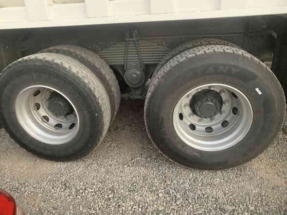 فالفو FM12/420 كير اوتماتيك قلاب سكس ويل مجموعة شفت شاصي مطول وبيها باج سيارة نظيفة كير ومحرك واكسل وقمارة وشاصي بشرط وسنوية وفحص وهزة جديدة وتخم تاير جديد

موديل / 2003

سعره / 325$

اوقات الاتصال من ساعة 9:00 صباحاً حتى ساعة 8:00 مساءاً

***********

0751450042

***********

عنوان / كركوك معارض شارع المطار مقابل جسر واحد حزيران

معرض الرافدين المركزي للسيارات الثقيلة
