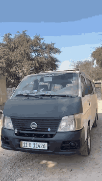 نيسان يورفان 2008 كير ومكينه وكسل كفاله بيهه بجم والهلال الخلفي بس تصل...