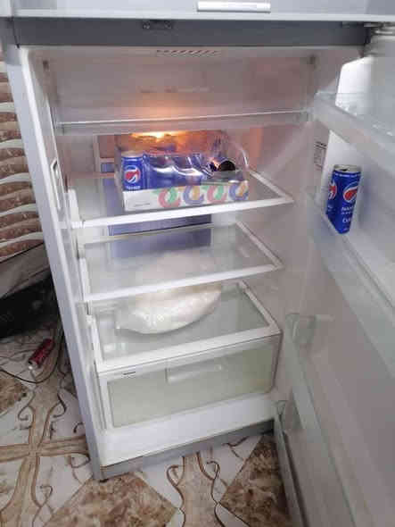 ثلاجة بخاخ اللبيع شغل سعرا ١١٠ بي مجال كركوك حي العروبه يم ملعب خومسي او وكف قديم حجم ٢٢ قدم بس مبدل ماطور مابي اي عيب شغال بل شرط ٧ايام ضمان
***********
*********** كركوك
