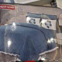 رفوف ايكيا ٥في ٥ خانات ب ١٨٠ الف  البوكسات رصاصي ١٤ قطعه ب ٧٠ الف  كرس...