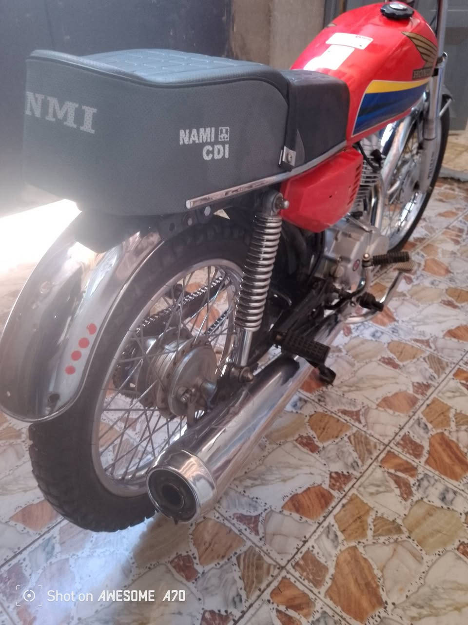 اربعه كير نضيفه سعره 300
مكاني كوفه واتساب ***********
